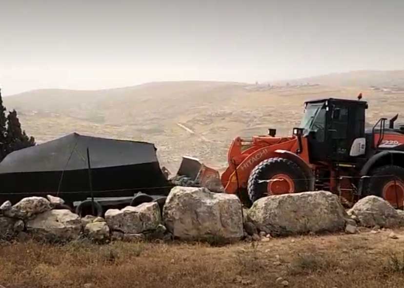 Demolition of the residential tent in Khirbet Ma’in, South Hebron Hills, 22 May 2023 