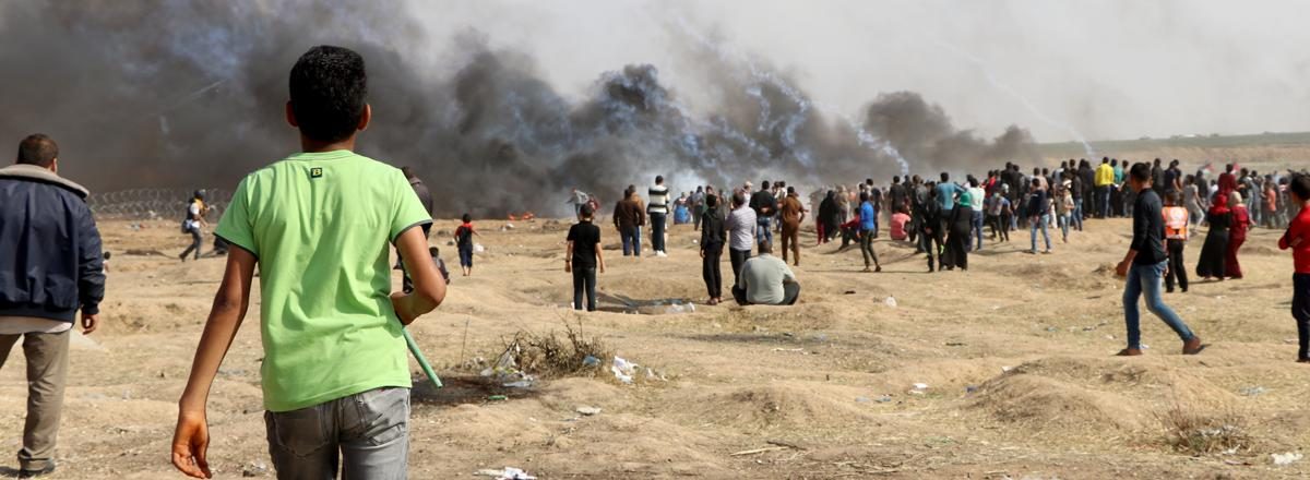 مظاهرة شرقي مدينة غزة. تصوير: محمد صباح، بتسيلم, 27.4.18.
