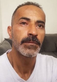 היית'ם סולימאן, 9 ימים לאחר התקיפה. צילום: עבד אל-כרים סעדי, בצלם