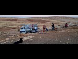 Residents of the al-Qabun community evacuate their property. Photo by Sarit Michaeli, B'Tselem, 4 August 2023