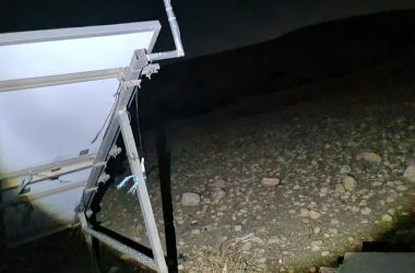 עמוד שממנו נגנבה המצלמה. התמונה באדיבות התושבים 