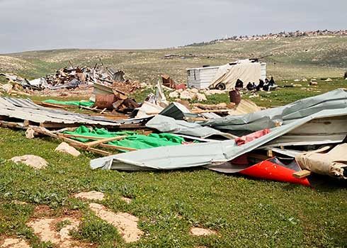 חורבות המבנים בקהילת מזרח טייבה (בדו אל-מוערג'את). צילום: איאד חדאד, בצלם, 21.3.22 