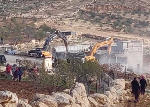 The demolition in Khirbet a-Deirat 