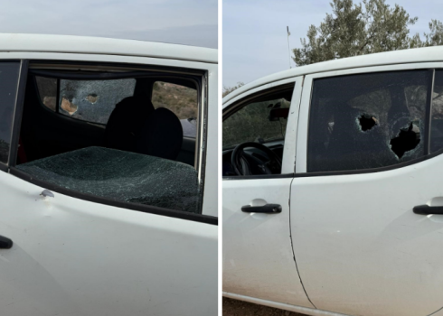 רכבו של ס.ע לאחר שהושחת בידי המתנחלים. התמונה באדיבותו