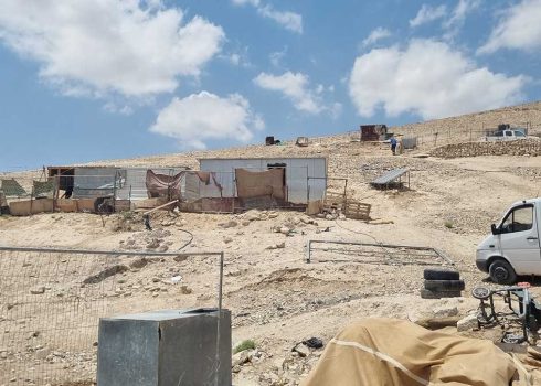 البؤرة الاستيطانية "حفات لختحيلا". تصوير: فايز أبو رميلة، بتسيلم، 22.7.24