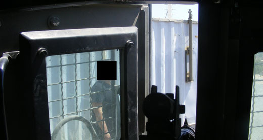 Visual field as seen from the military jeep – through the opening in the door and the back window. Taken in a reenactment carried out as part of the investigation.